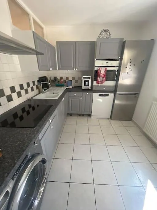 Flat Apartment Valence
