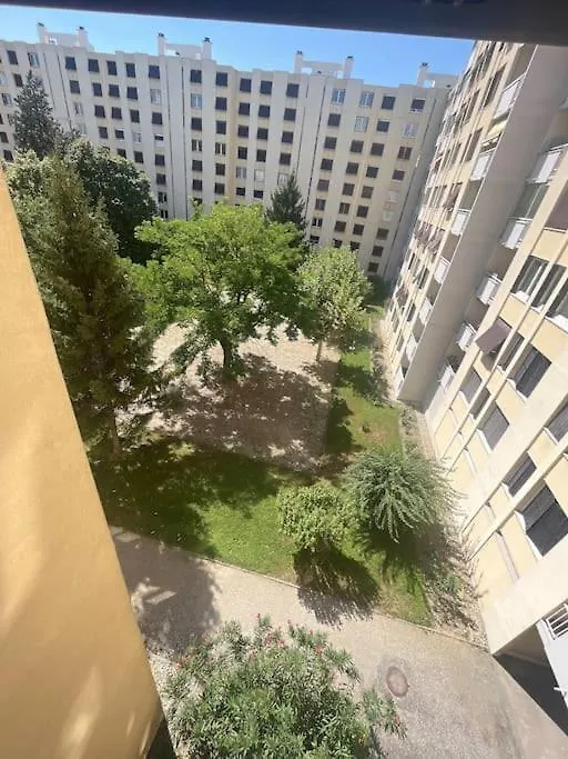 Flat Apartment Valence  0*, Valence (Drome) France